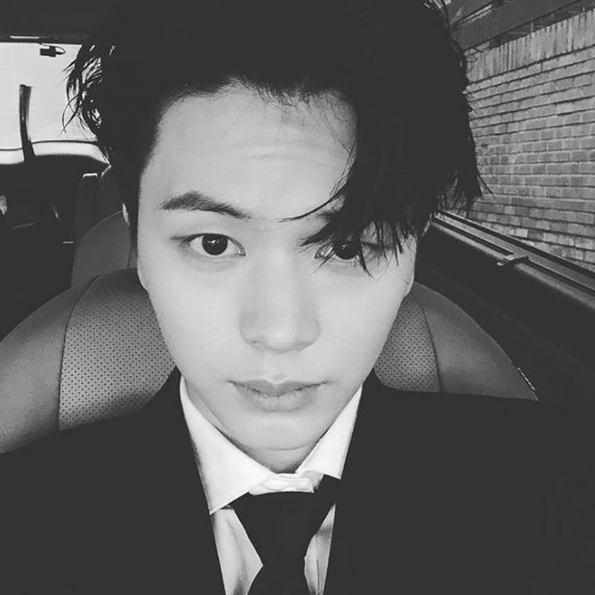 육성재 SNS