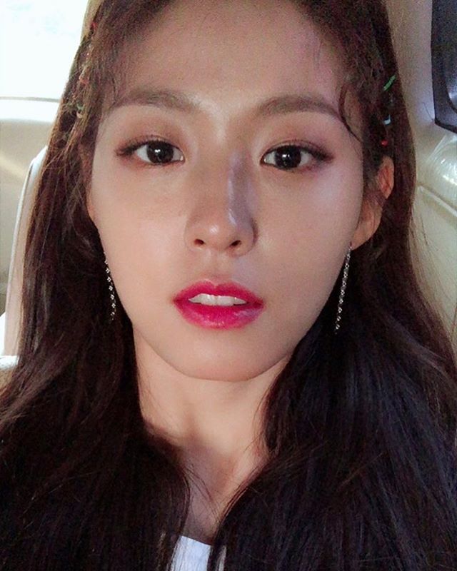 설현 SNS