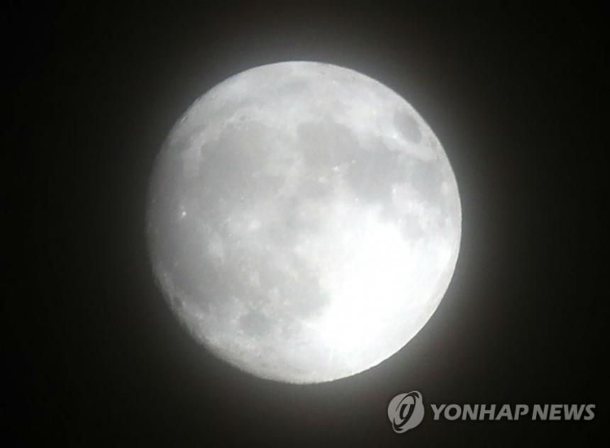 보름달 / 연합뉴스