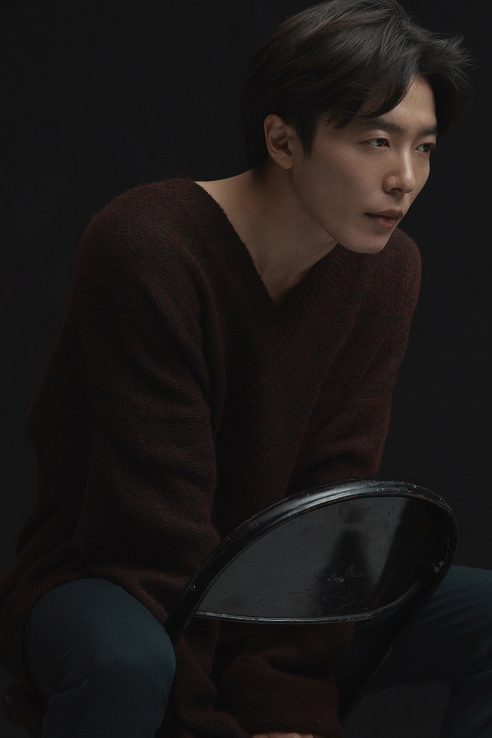 [인터뷰] '손 더 게스트(손 The Guest)' 김재욱, 최윤 역할 위해 직접 구마사제 만나 