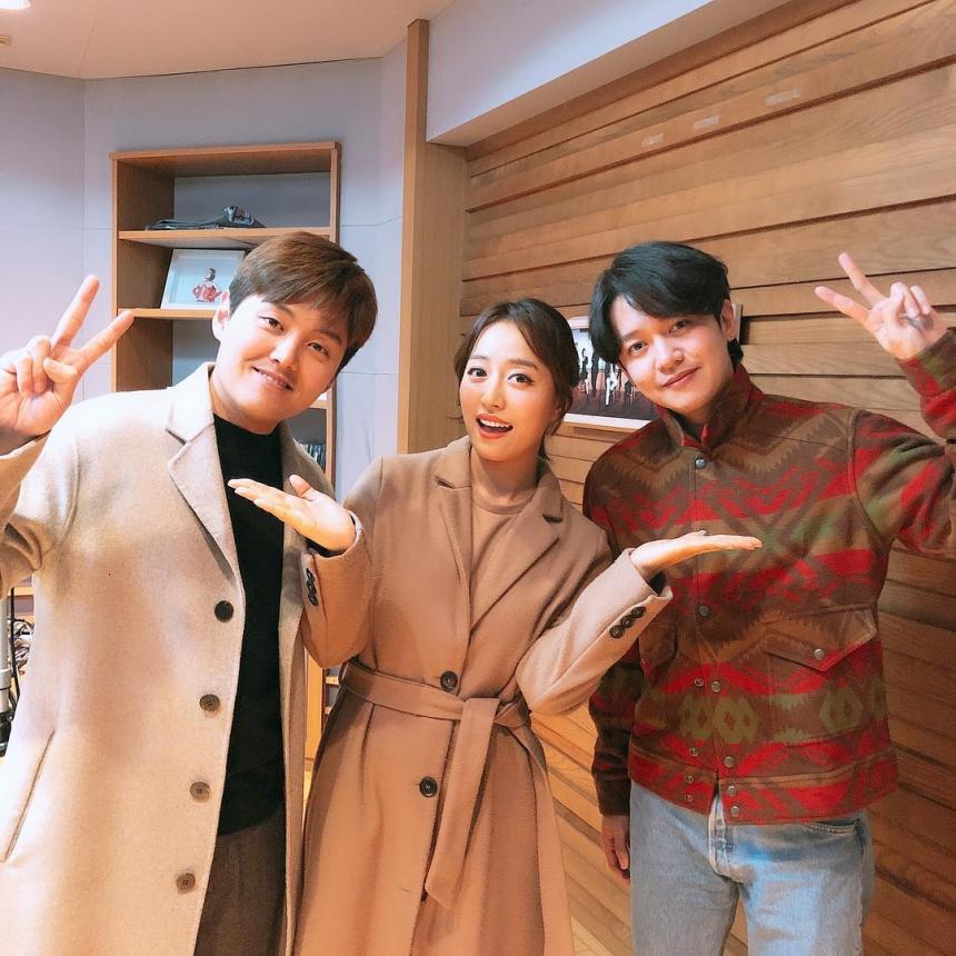 MBC FM4U ‘오후의발견 이지혜입니다’ 공식 인스타그램