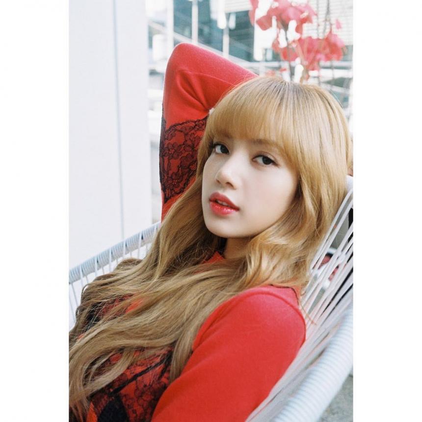 블랙핑크(BLACK PINK) 리사 인스타그램