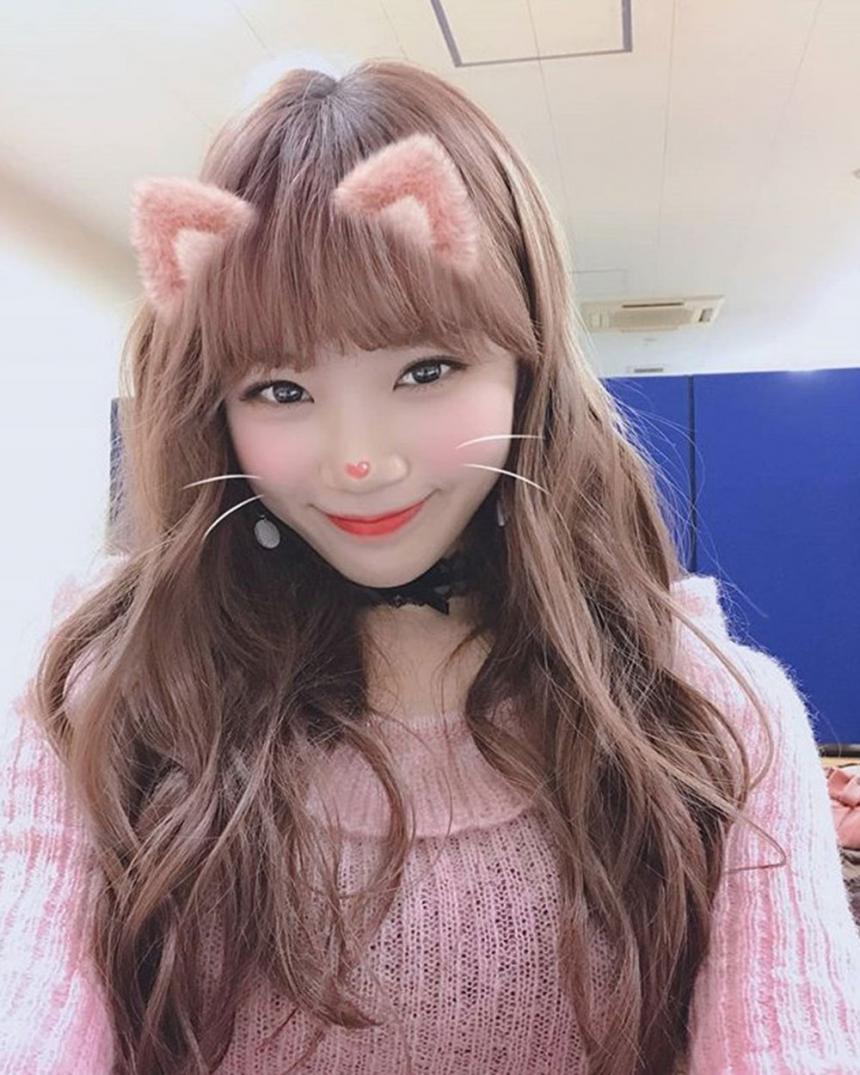 아이즈원 김채원 / 아이즈원 인스타그램