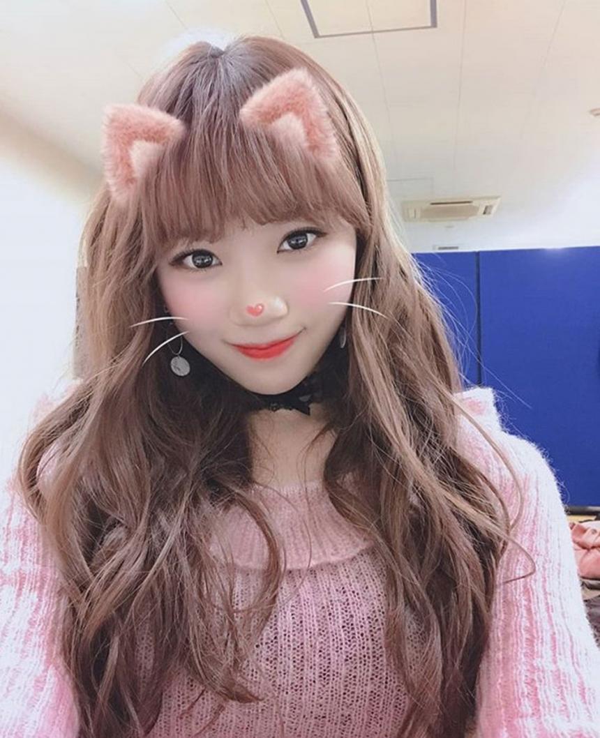 아이즈원 김채원 / 아이즈원 인스타그램