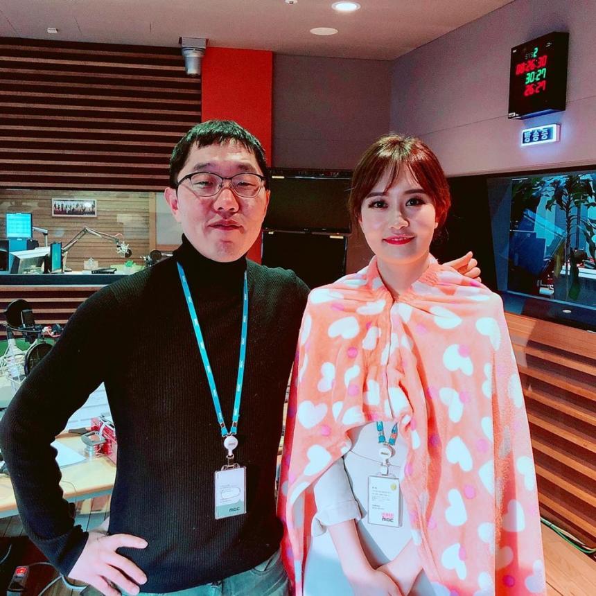 김제동-김수지 / MBC FM4U ‘굿모닝FM 김제동입니다’ 공식 SNS