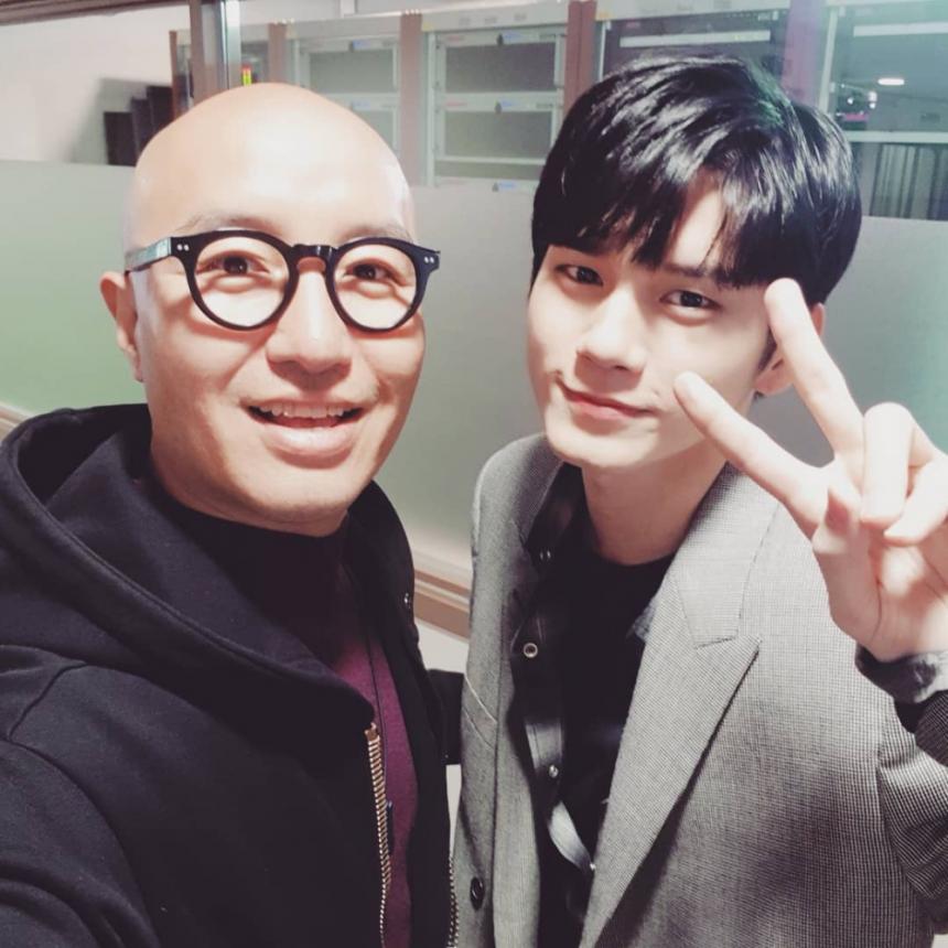 홍석천-옹성우 / 홍석천 인스타그램