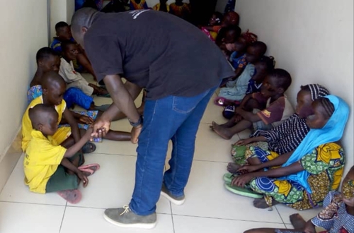 인터폴이 서아프리카에서 구출한 어린이들 [인터폴 홈페이지 캡처]