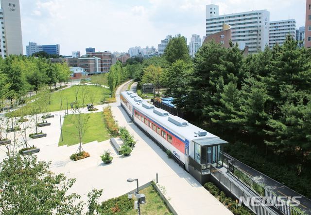 서울 '경춘선 숲길'이 지난 2013년 첫 삽을 뜬지 7년 만에 연결돼 전 구간(총 6㎞) 개방된다. 2019.05.09. (사진=서울시 제공)