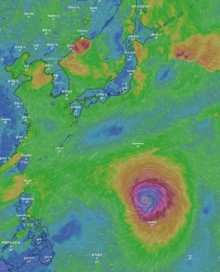 제19호 태풍 하기비스 현재 위치 / 유럽중기날씨예보센터(ECMWF), 윈디닷컴
