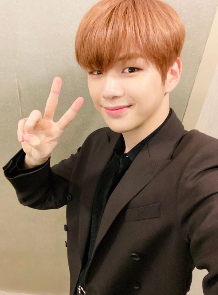 강다니엘 트위터