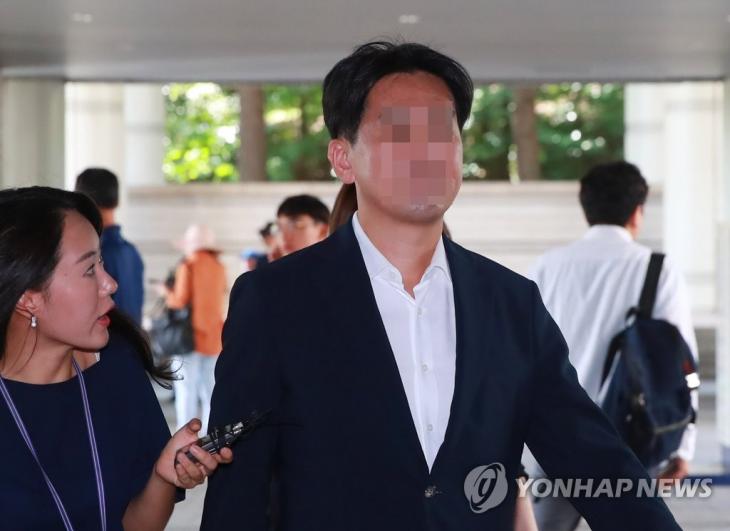 '장자연 성추행 혐의' 가해자로 지목된 전직 기자 / 연합뉴스 제공