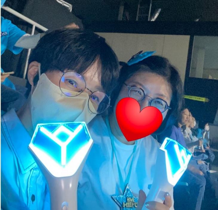 서울 '우주탐험일기' 임영웅, "서울별에서 신나게 놀고 왔는데 아침에 일어나니 눈물이 나네요"