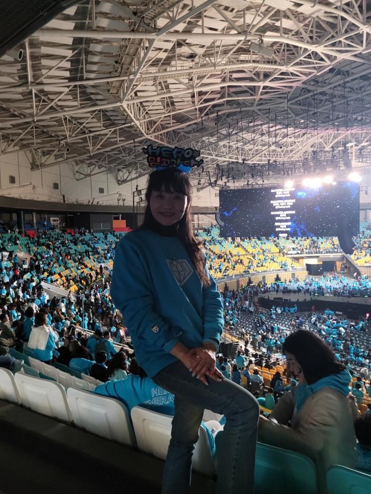 서울 '우주탐험 일기' 임영웅, 콘서트 티켓이 없어도 매일 콘서트장을 찾게 되는 중독성 강한 공연