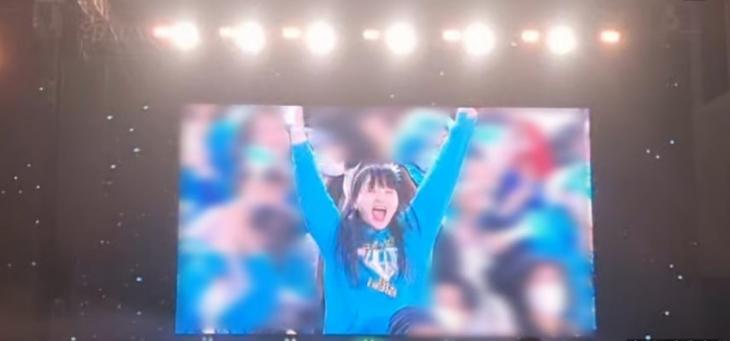 대구 콘서트 '우주탐험 일기' 임영웅, "나 임영웅 친필 사인받은 행운의 여자야~"