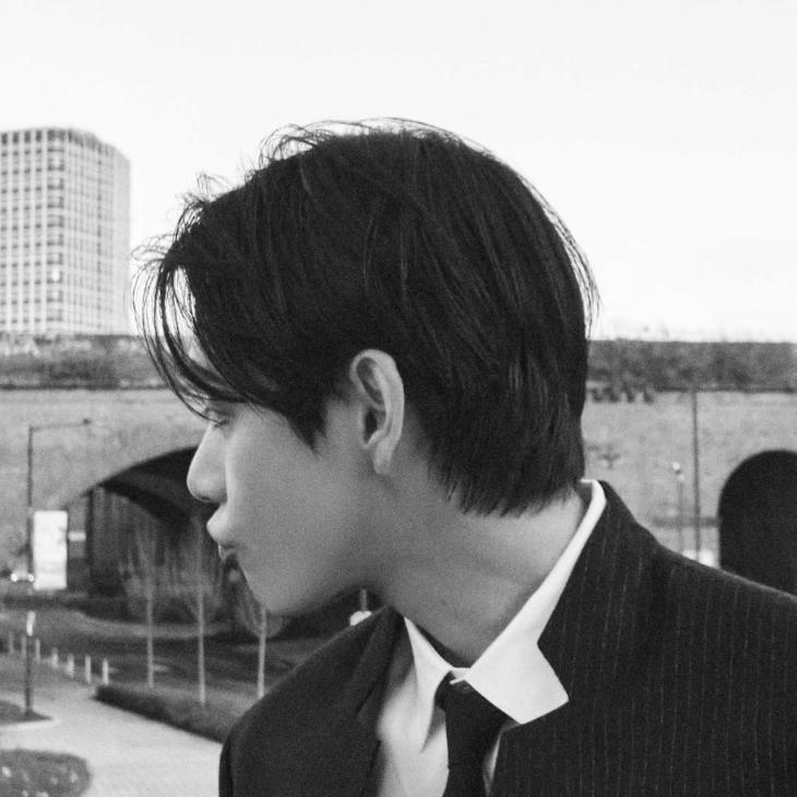 방탄소년단(BTS) 뷔의 새 디지털 싱글 'FRI(END)S' / 빅히트뮤직