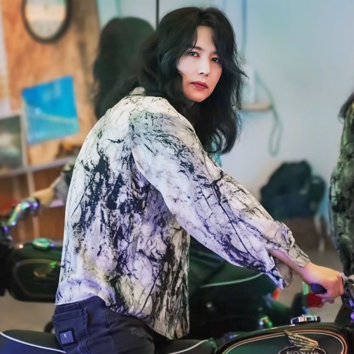 슈가맨 양준일, 화란춘성(花爛春盛) 시간 위를 걷는 자의 여행은 진행 중 / 사진=양준일 인스타그램 jiytime