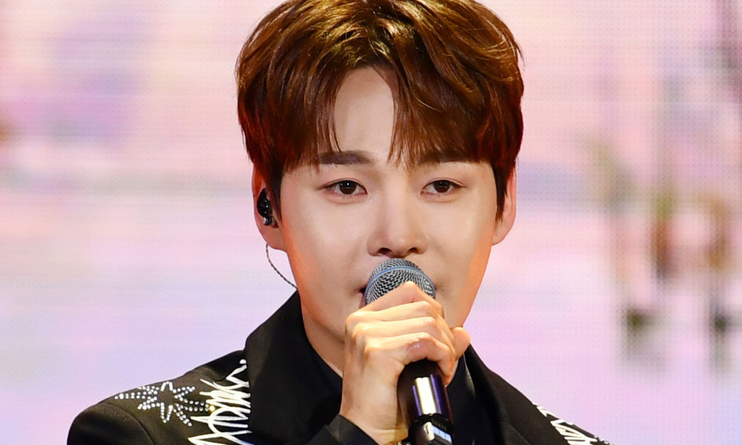 ‘운명의 소용돌이’ 속 박서진 가수, 강한 남자로 성장할 것이다 / SBS더트롯쇼