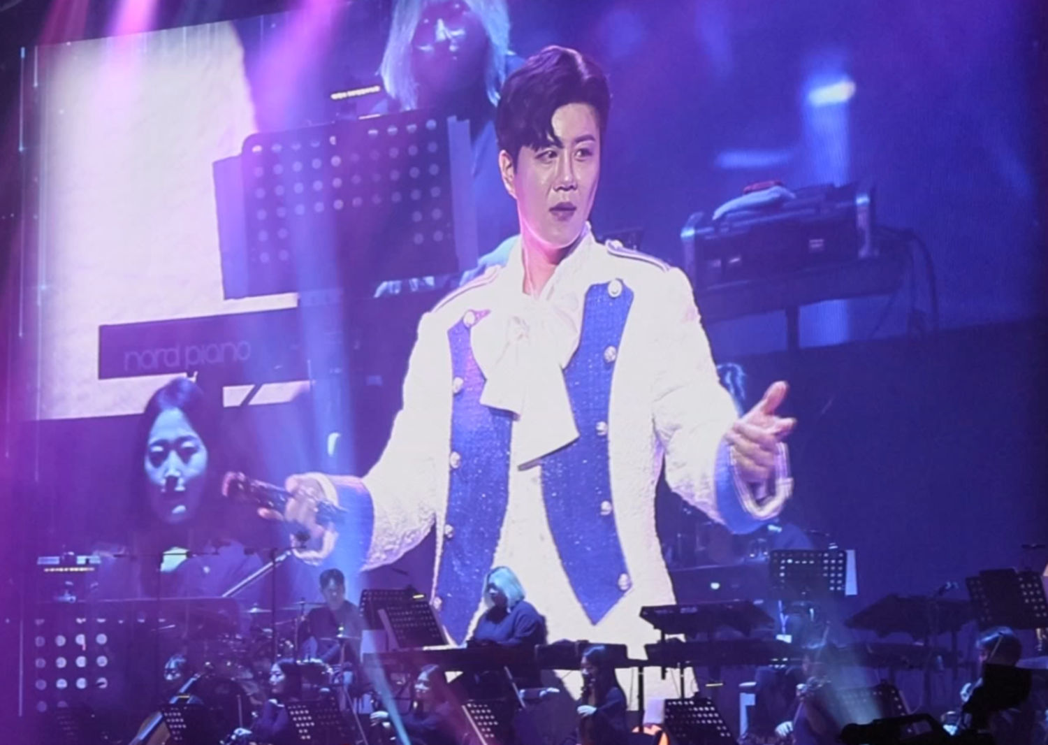 찬란함과 깊이로 전한 감동, 진해성의 단독 콘서트…거룩하고 위대하며 찬란하게, 콘서트 무대를 물들이다