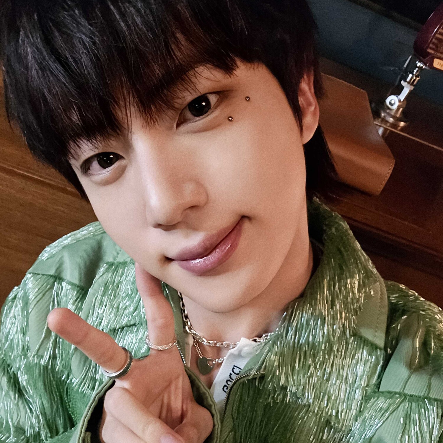 BTS Jin explose avec le sentiment des fans mondiaux... N°1 au classement mensuel de décembre / Big Hit Music