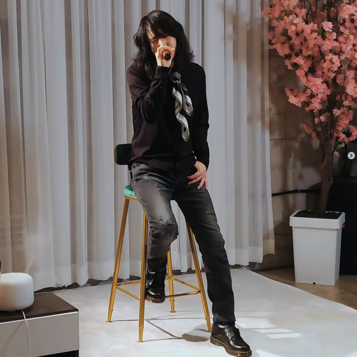 양준일 'Day By Day', 시리도록 뜨거운 남자의 서사시(敍事詩) / 양준일 SNS @jiytime