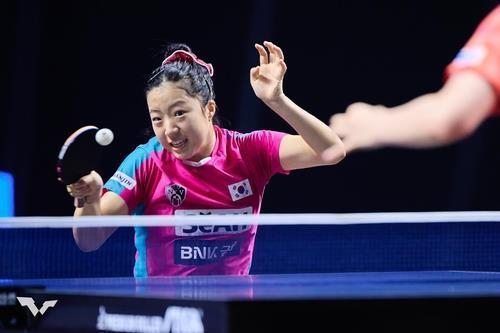 탁구 <b>신유빈</b>, ITTF <b>여자 월드컵</b> 예선 첫 경기서 아미 왕 상대로 3-1 승리