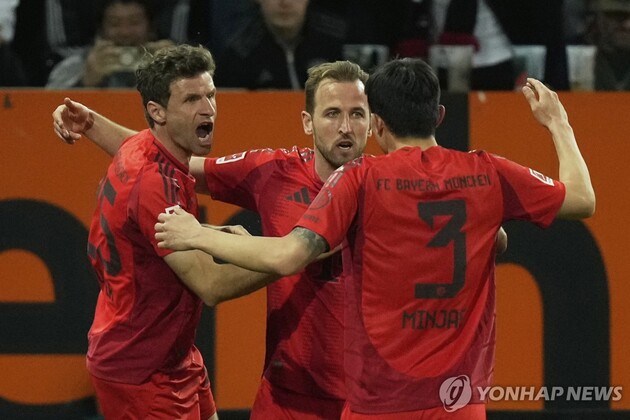 '바이에른 <b>뮌헨</b>' 해리 <b>케인</b>, 8강 준비 기자회견서 <b>김민재</b> 실수 두둔