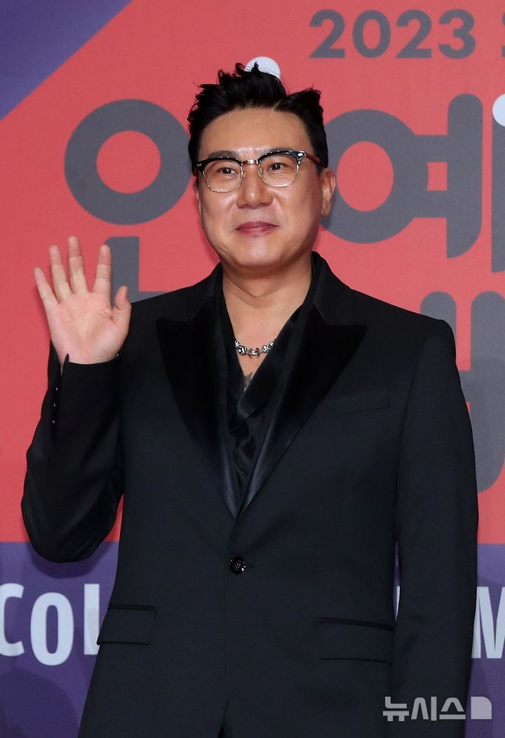 "20년 만에 다시 문 연다"…이상민, 비연예인과 <b>결혼</b>→'미운 우리 새끼...