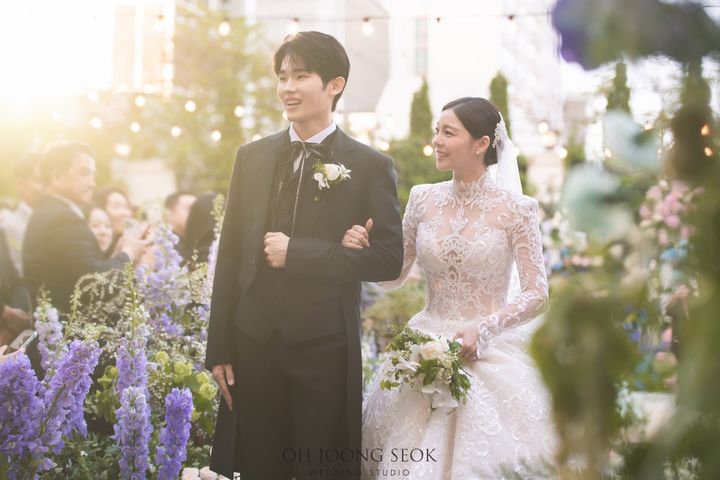 "칼 꺼냈다"…<b>최시훈</b>·<b>에일리</b>, <b>악플</b>러 강경 <b>대응</b>→<b>법적</b> 조치 예고