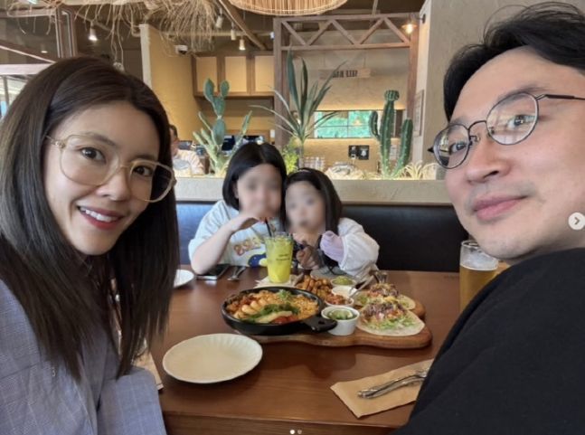 "걱정하는 분 많아 눈시울"…<b>정한울</b>·<b>이윤지</b>, <b>이혼 루머</b> 속 진심→가족...
