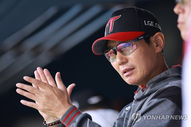 "네 박자 난조"…LG <b>염경엽</b> 감독, NC전 앞두고 고심→선수 의지 강조