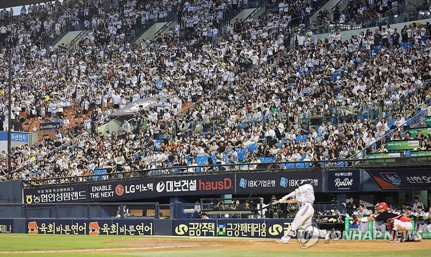 "1∼7위 승차 6경기"…<b>프로야구</b>, 10개 구단 체제 두 번째 최소 격차→중...