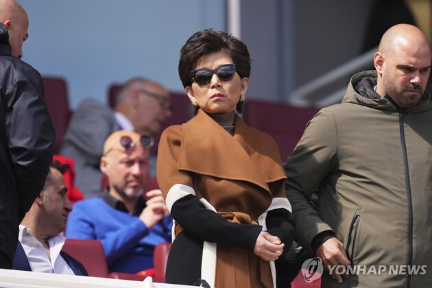 "<b>리옹 회장</b> 선임"…<b>미셸 강</b>, 재정 위기 속 구단 이끌며→항소 진두지휘