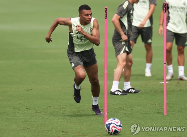"<b>클럽월드컵</b> 데뷔 임박"…음바페, <b>유벤투스</b>전 출격 대기→16강전 변수 주...