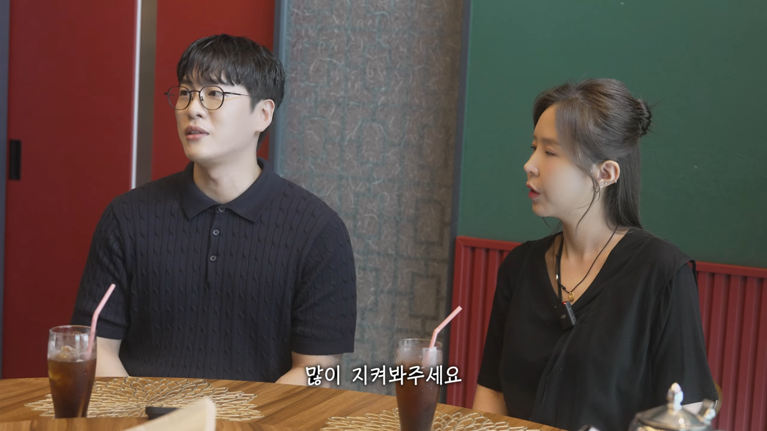 '신지' <b>문원</b>, "양다리 걸치다 애 생겨서"…지인 폭로 댓글 줄줄이 [TO...