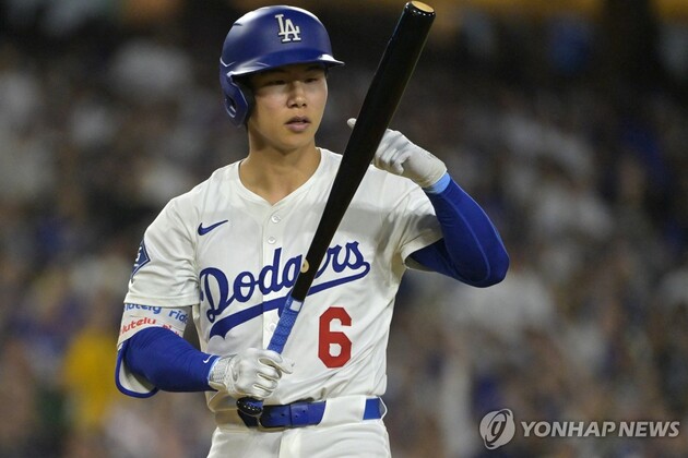 "교체 <b>출전</b> 무안타"…<b>김혜성</b>, <b>다저스</b> 홈경기 침묵→1-18 대패 고개 숙여