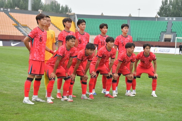 "결승골 번뜩"…구훈민, 우즈벡전 선제타→U-16 <b>대표팀</b> 1-0 승리 견인