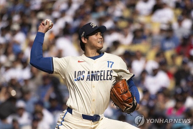 "생일 무실점 투구"…오타니, <b>휴스턴전</b> 2이닝 호투→다저스 2연패