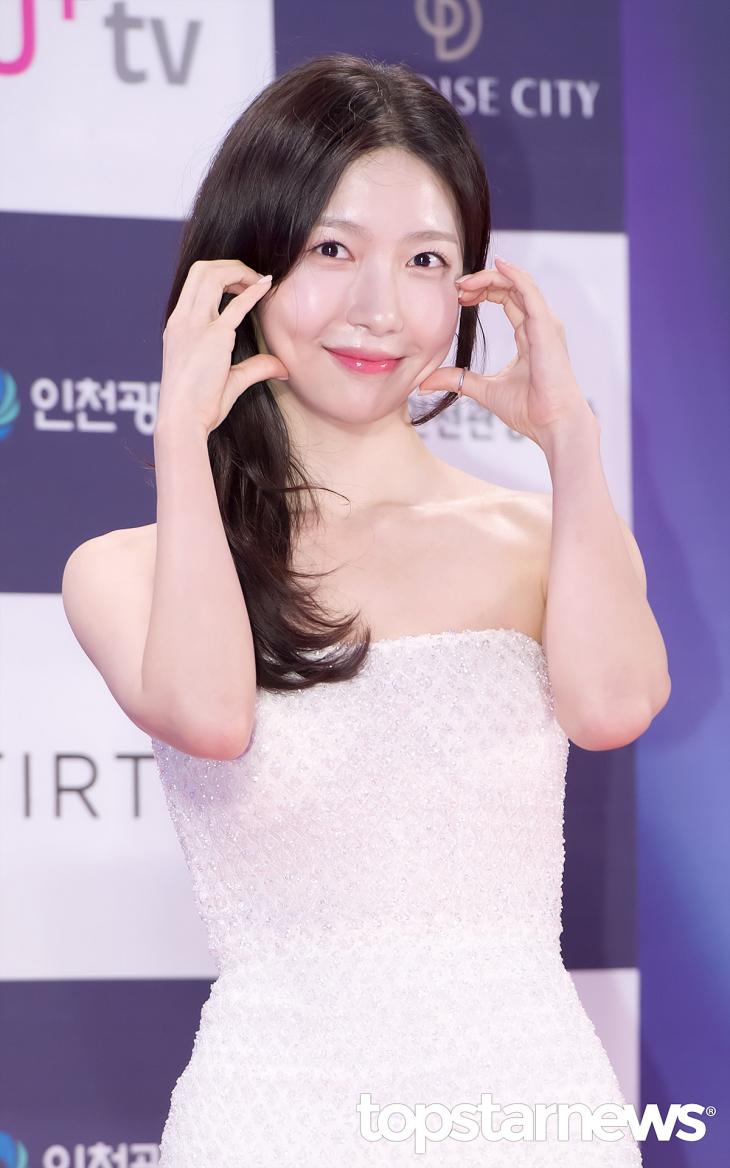 주현영, <b>런닝맨 바캉스</b>에서 쾌활한 에너지 → "참을 수 없는 마지막 미...