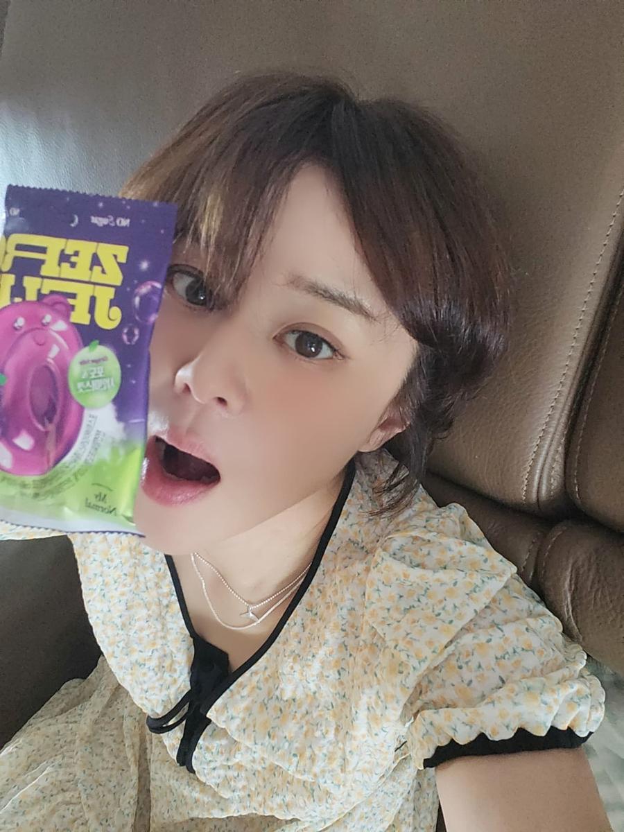 "엄마 품에서 달콤한 휴식"...최강희, 여름 오후→소소한 힐링 인증 - 뉴스 썸네일 이미지