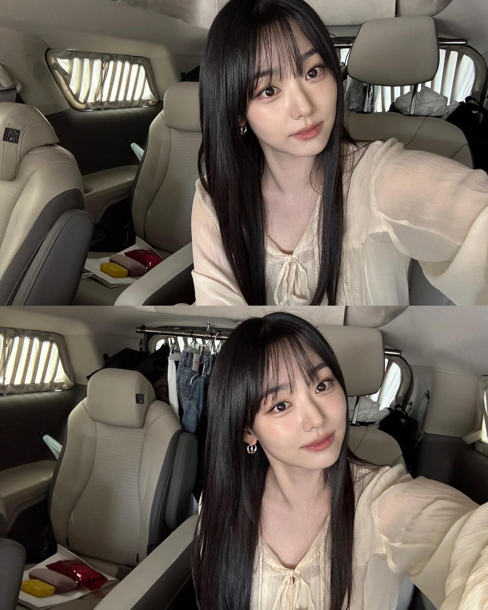 섬세한 빛결 머문 오후”…강미나, 청초한 긴 머리→여름 감성 셀카 - 박현서 기자 - 톱스타뉴스 - 엔터/셀럽