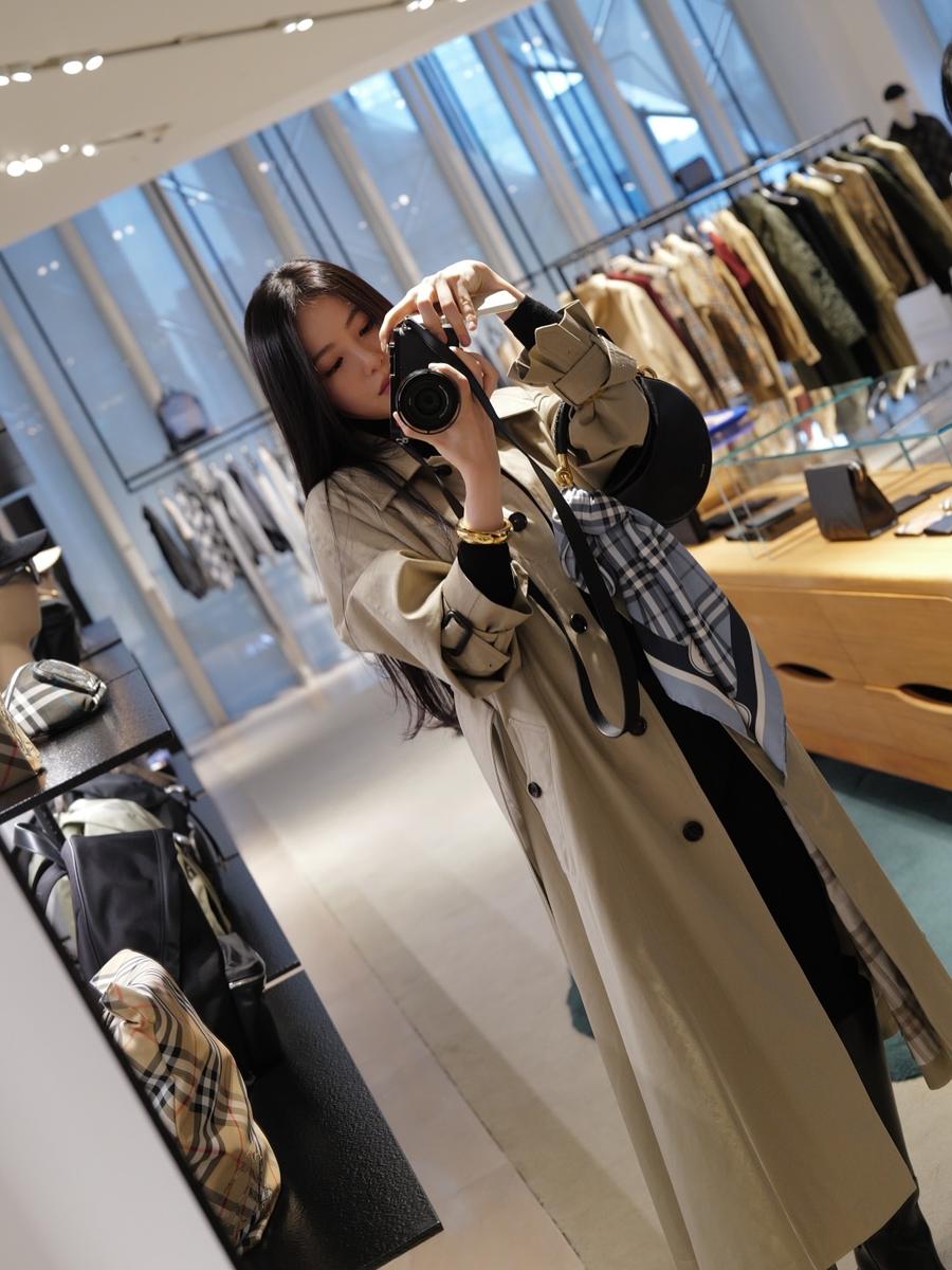 가을 트렌치코트 룩