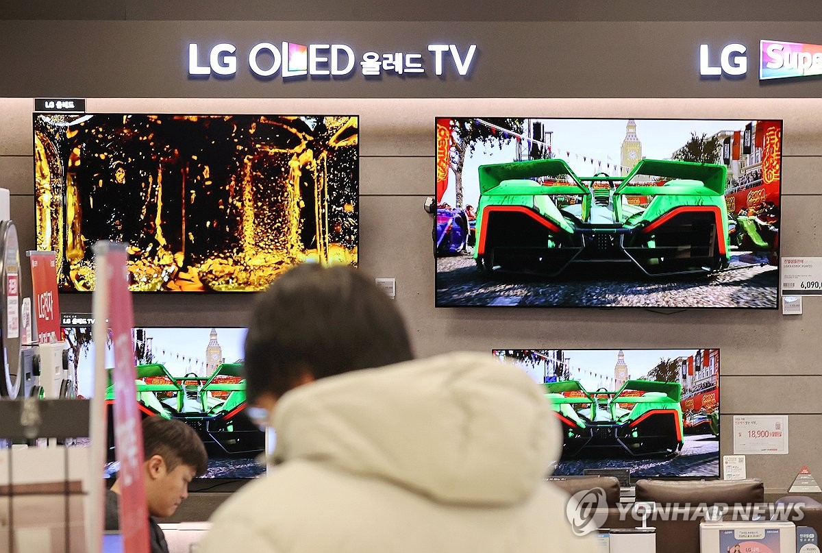 삼성·LG TV 평균 판매가 3분기 6%·3.7% 하락…中 업체 공세에 수익성 압박