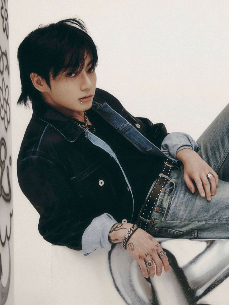 "최단 기록 갈아치웠다"...방탄소년단 정국, '온디맨드 190억'→K-팝 솔로... - 뉴스 썸네일 이미지