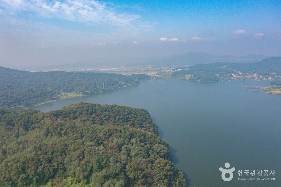 고삼호수 출처 : 한국관광공사 포토코리아 