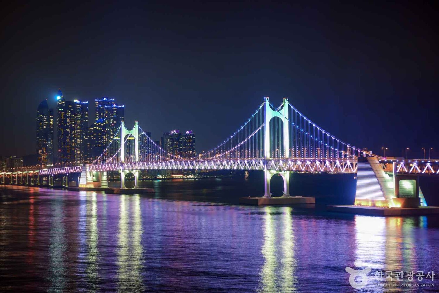 해운대 마천루 출처 : 한국관광공사 포토코리아 