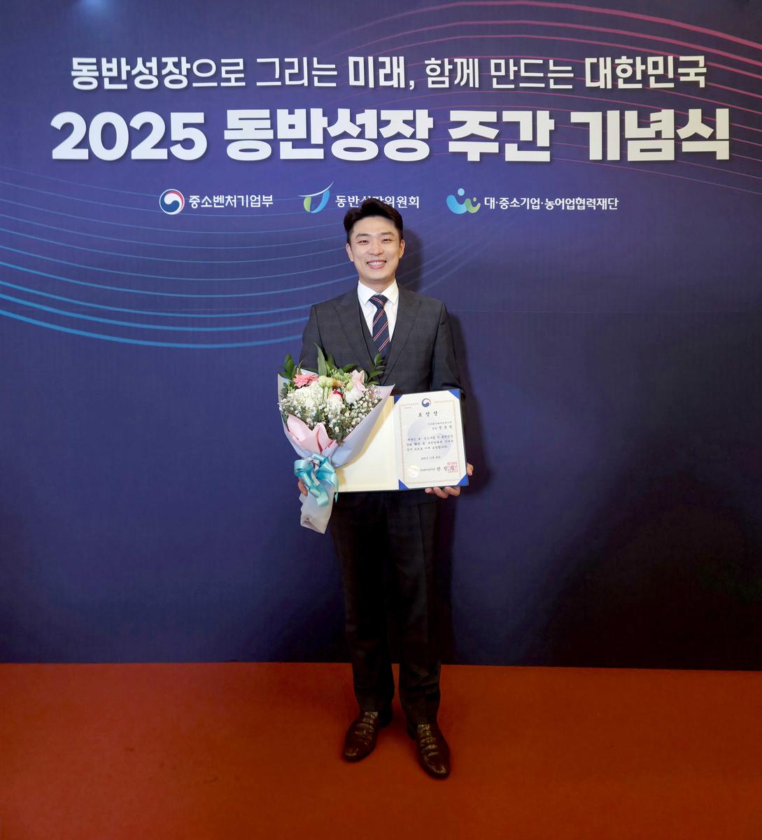 “KBS N 정용필, ‘차트맨 인 코리아’로 중소기업 판로→한류 상생 성과 입증 / KBSN