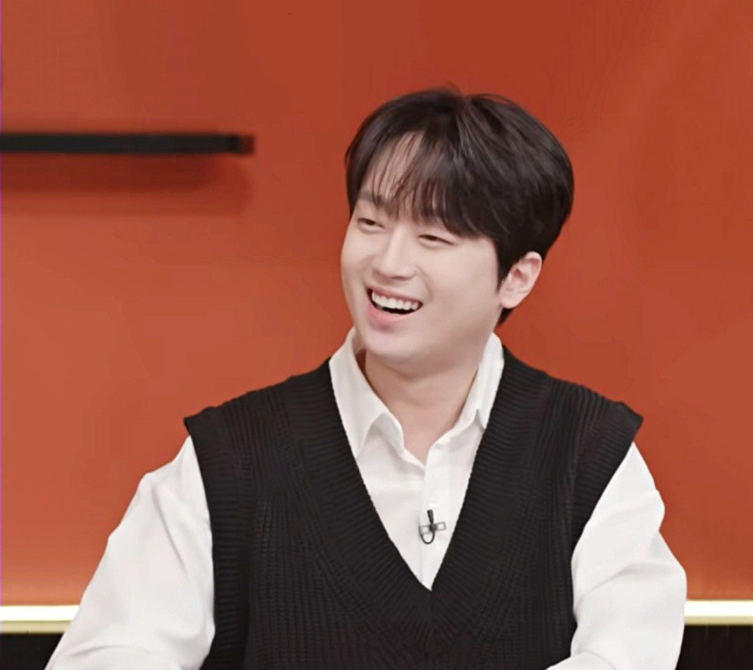 '셀럽병사의 비밀' 이찬원, 동경과 경멸을 동시에 받았던 로스차일드 가... - 뉴스 썸네일 이미지