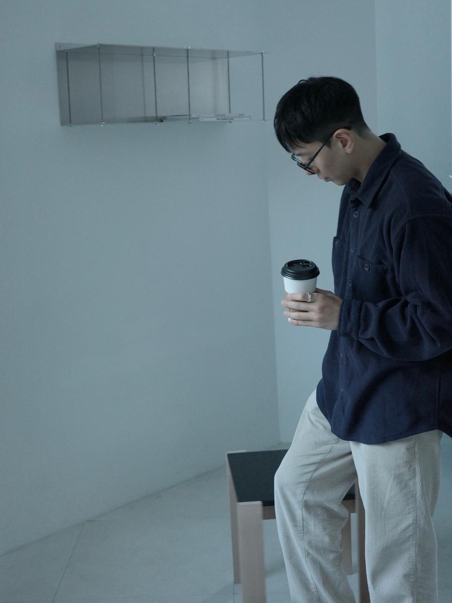 "이번 12월은 유독 빨리"...한진희, 짧아진 머리→겨울 감성 근황샷 - 뉴스 썸네일 이미지