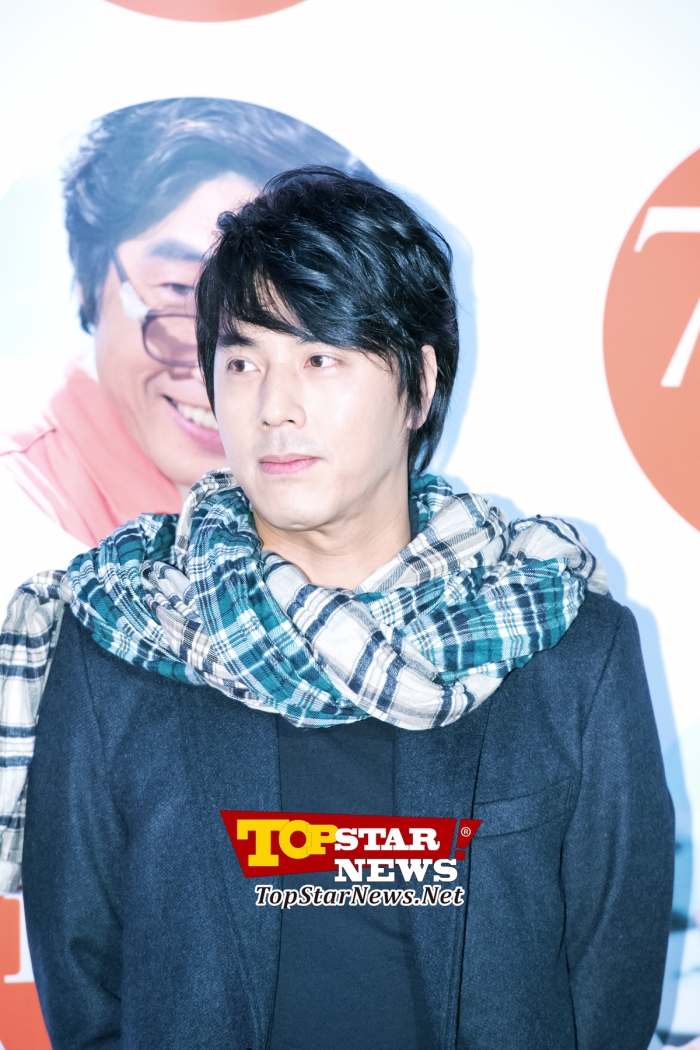 Han Jae Seok, ‘His muffler looks good on him’…VIP premiere for the ...