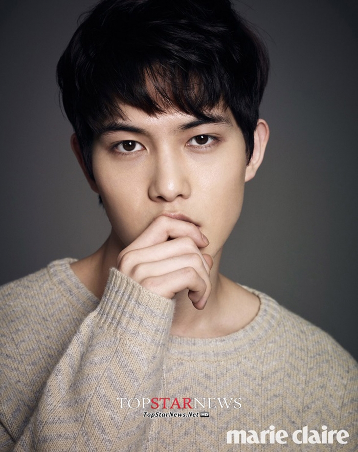 로맨틱 J 이종현 / 사진=마리끌레르